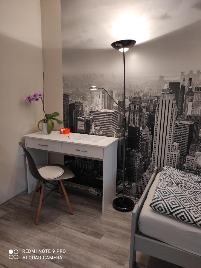 Baross Apartman Kaposvar Luaran gambar